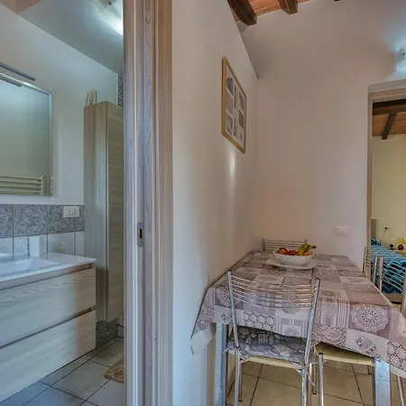 La Casina Di Alan - Goelba Apartament *