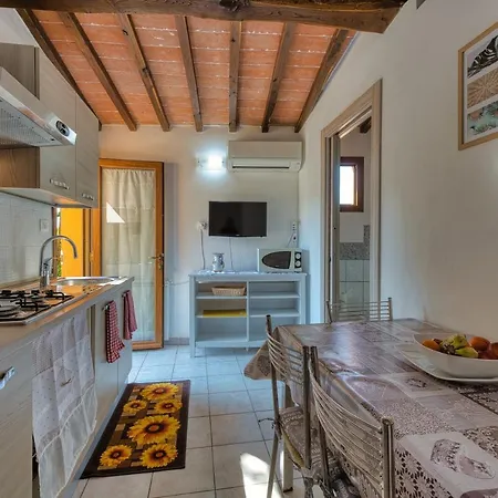 La Casina Di Alan - Goelba * Porto Azzurro