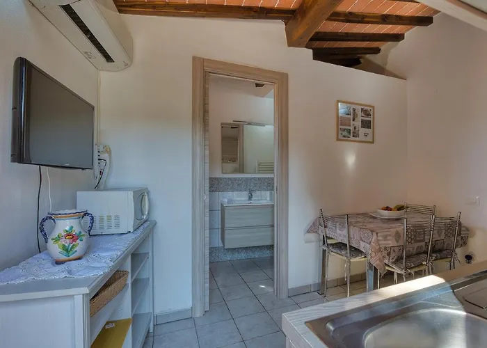 La Casina Di Alan - Goelba Porto Azzurro